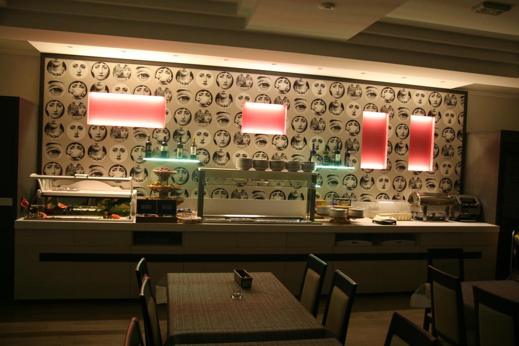 Hotel Stanchini Bellaria-Igea Marina Bagian luar foto
