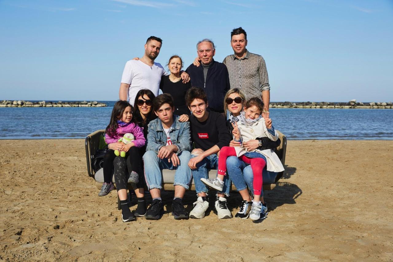 Hotel Stanchini Bellaria-Igea Marina Bagian luar foto
